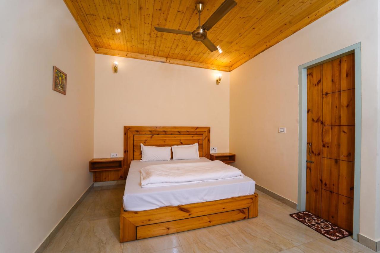 Hotel Sarai Bharatgarh Nohan Esterno foto