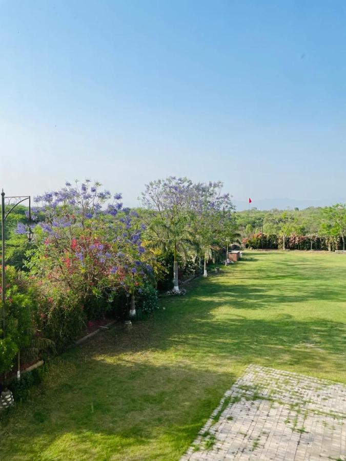Hotel Sarai Bharatgarh Nohan Esterno foto